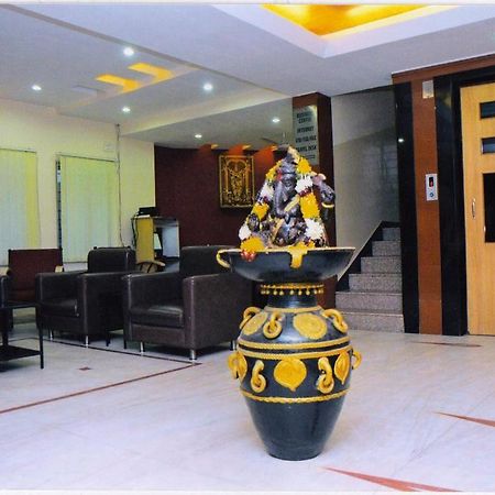 Hotel Padmini Residency Hajdarabad Zewnętrze zdjęcie