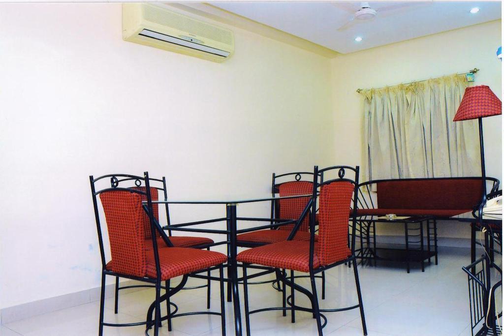 Hotel Padmini Residency Hajdarabad Zewnętrze zdjęcie