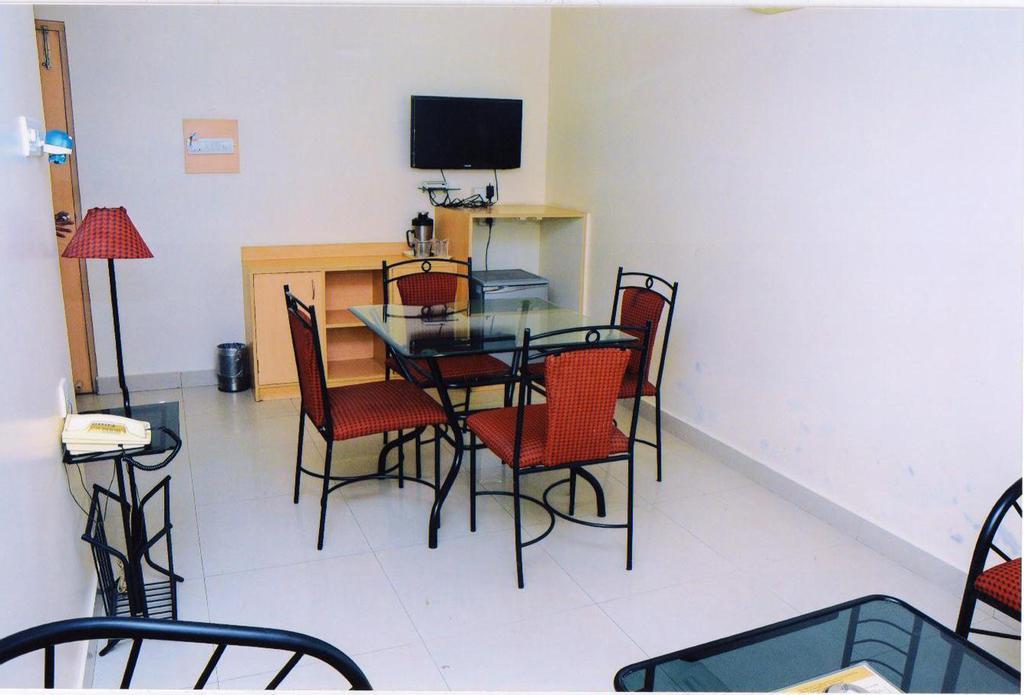 Hotel Padmini Residency Hajdarabad Zewnętrze zdjęcie