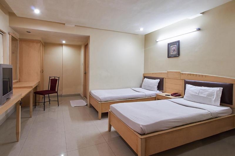Hotel Padmini Residency Hajdarabad Zewnętrze zdjęcie